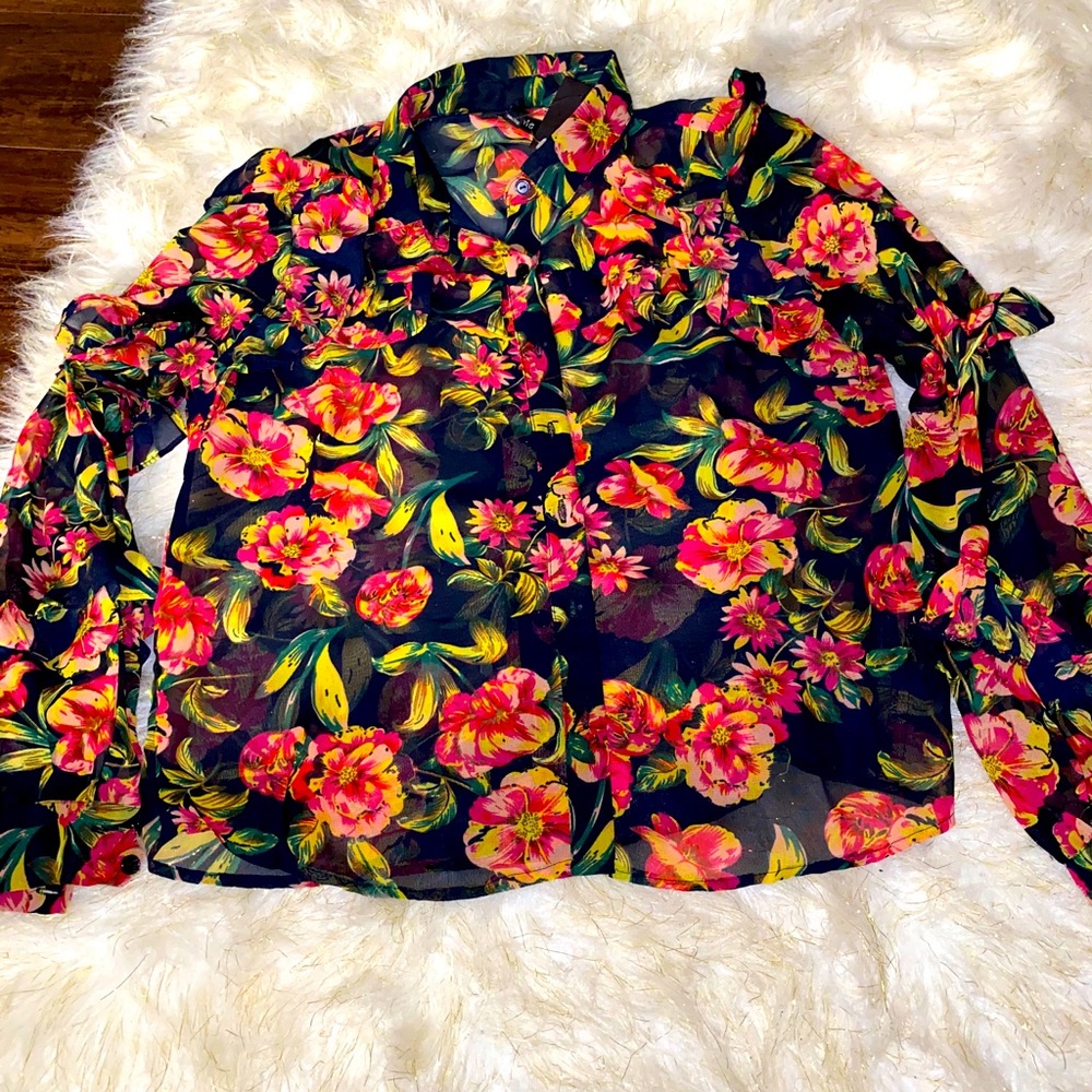 Brand New Blouse